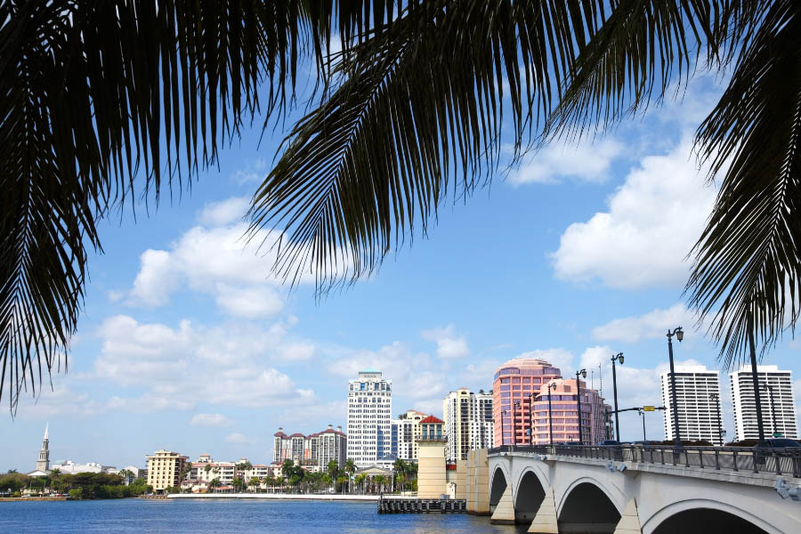 Navigating Quick Cash Sales in West Palm Beach