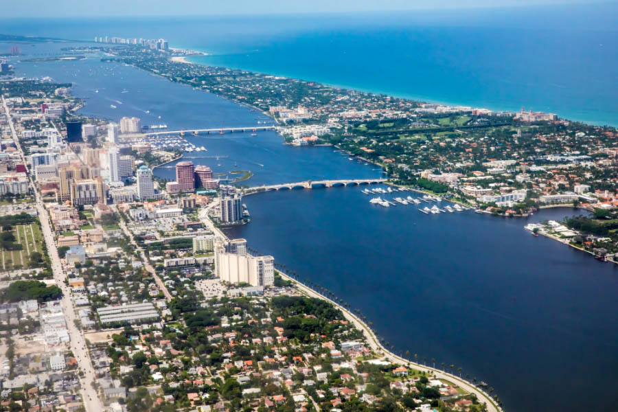 Sell Your West Palm Beach Home Fast: Cash Buyer Tips