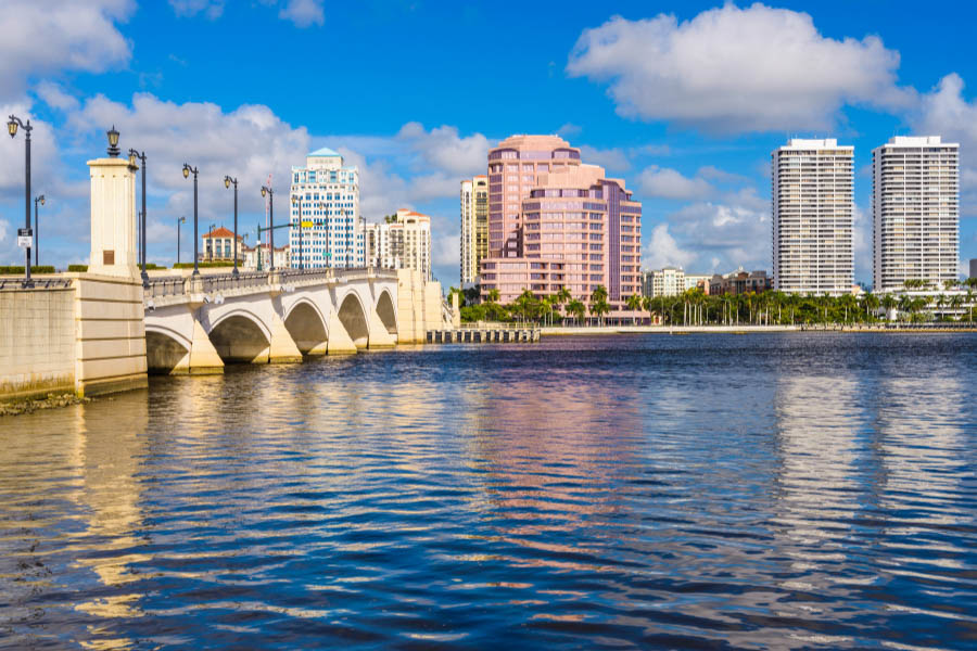 West Palm Beach: Fast Cash Strategies for Home Sellers