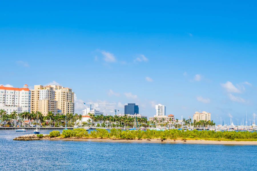 Selling Your West Palm Beach House for Cash Instantly